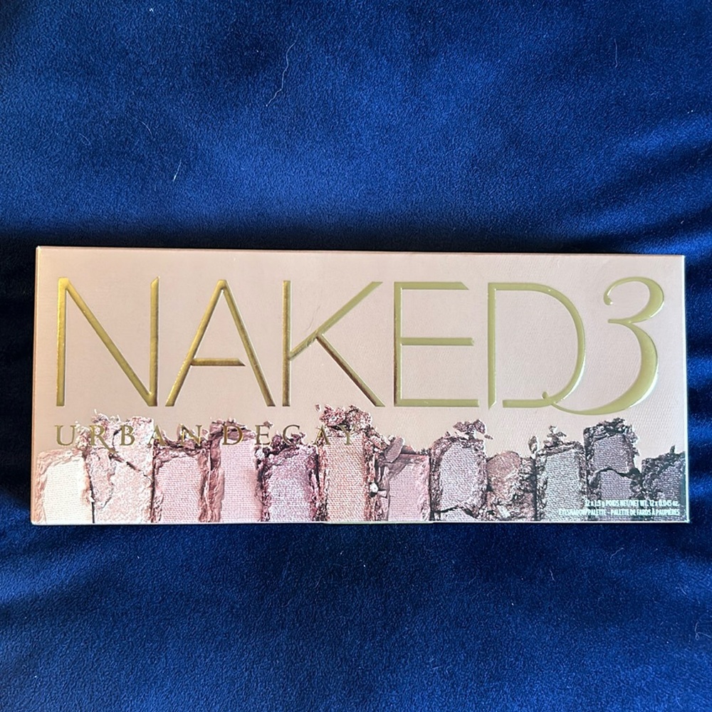 Urban Decay eyeshadow palette